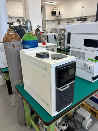 Agilent Intuvo 9000 GC System, S/SL, FID (FAME Analyzer), G3950A (Refurbished)