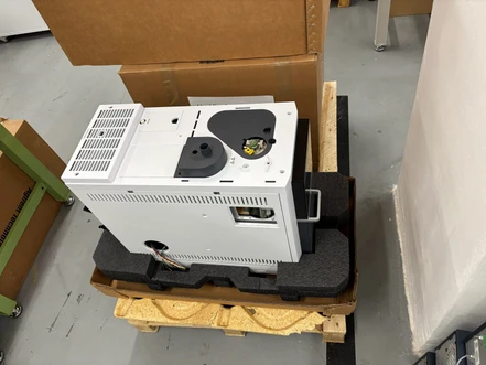 Agilent Intuvo 9000 GC System, S/SL, FID, G3950A (Refurbished)