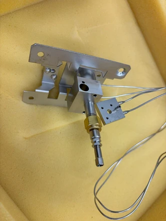 Agilent NPD Base weldment for packed columns, for Agilent 6890, 6850 only, G1534-80540 (Tested)