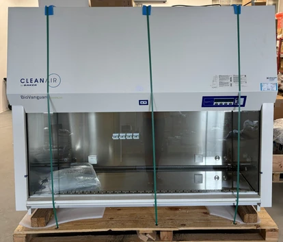 Baker BioVanguard 6 Greenline Biosafety Cabinet (Tested)